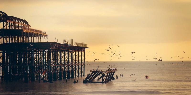 B2B销售团队赋能：如何利用CRM与数据分析工具提升电子商务采购商转化效率