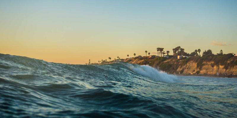 未来科技赋能：B2B企业如何构建数据驱动的采购商画像与细分策略